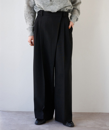 OUTDOOR PRODUCTS | ツイルアシンメトリータックパンツ(スラックス)