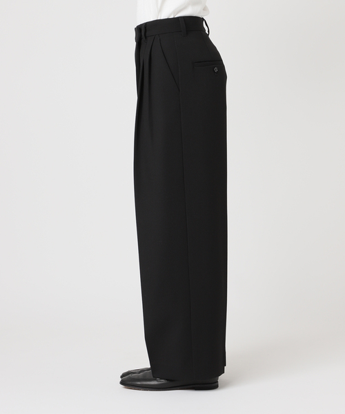 OUTDOOR PRODUCTS（アウトドアプロダクツ）の「ツイルアシンメトリータックパンツ（スラックス・レディース・ブラック/ブラウン・36/38）」の12枚目の写真