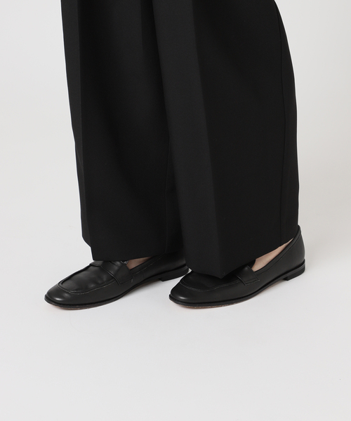 OUTDOOR PRODUCTS（アウトドアプロダクツ）の「ツイルアシンメトリータックパンツ（スラックス・レディース・ブラック/ブラウン・36/38）」の6枚目の写真