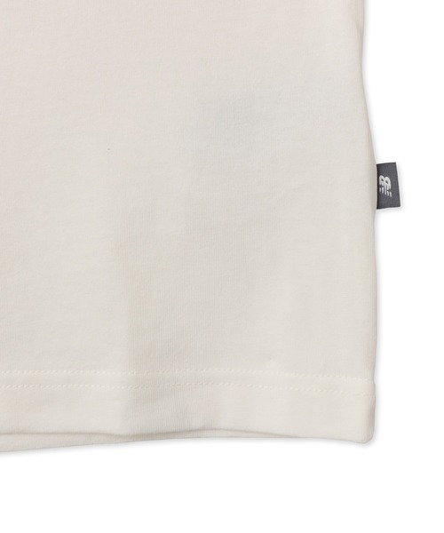 NEW BALANCE（ニューバランス）の「New Balance Fountain T-Shirt / ニューバランス ファウンテンTシャツ（Tシャツ/カットソー・メンズ・ホワイト/ネイビー・M/L/XL）」の6枚目の写真