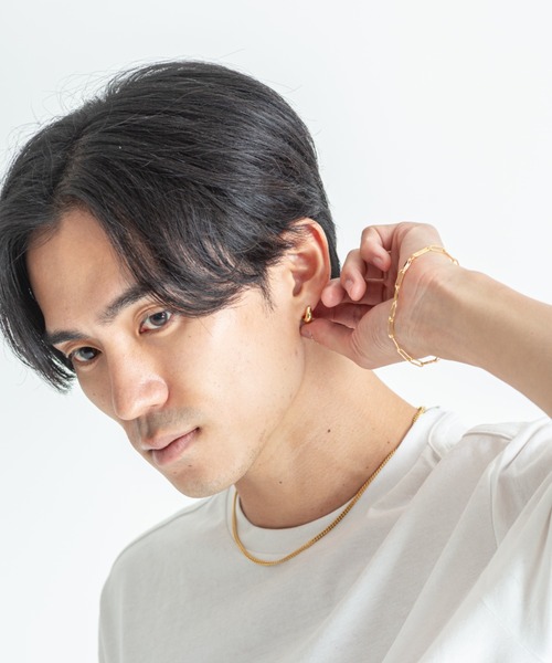 TOM WOOD(トムウッド)の「【TOMWOOD/トムウッド】Ice Huggie Gold ゴールド ピアス ユニセックス(ピアス(両耳用)・レディース・ゴールド・FREE)」の8枚目の写真