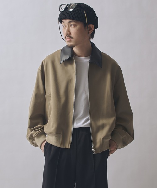 Lui's(ルイス)の「SURJENT ショートジップブルゾン(ブルゾン・メンズ・ベージュ/ブラック・2/1)」の2枚目の写真