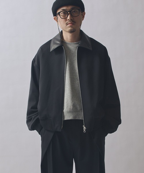 Lui's(ルイス)の「SURJENT ショートジップブルゾン(ブルゾン・メンズ・ベージュ/ブラック・2/1)」の1枚目の写真