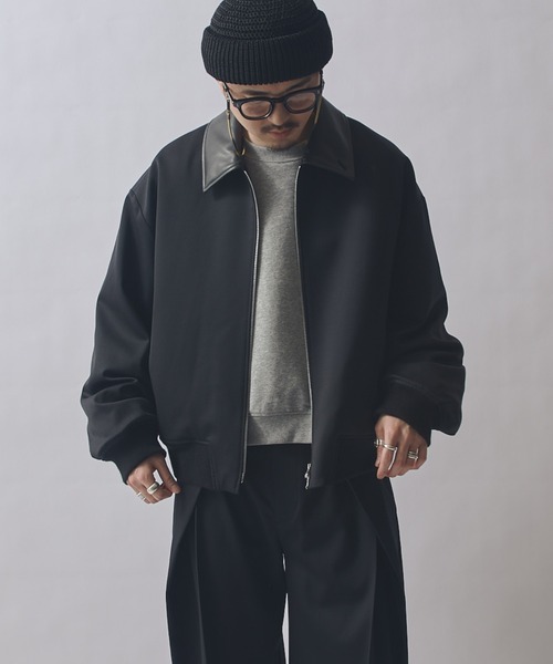 Lui's(ルイス)の「SURJENT ショートジップブルゾン(ブルゾン・メンズ・ベージュ/ブラック・2/1)」の3枚目の写真