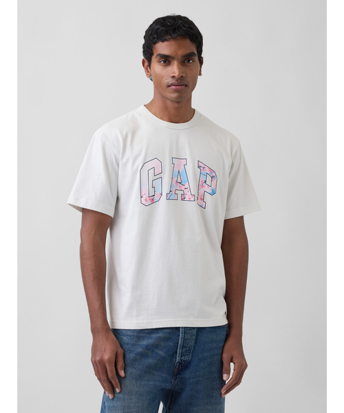 GAP(ギャップ)の「リラックスフィット SAKURA GAPロゴTシャツ(Tシャツ/カットソー・メンズ・ネイビー/ホワイト・XS/S/M/L/XL)」の11枚目の写真
