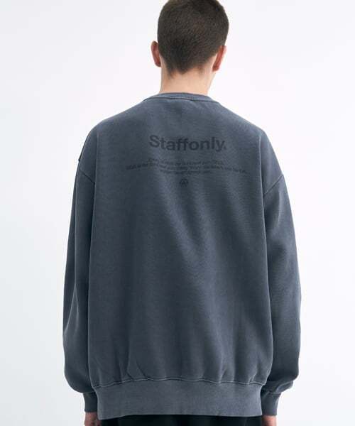 STAFF ONLY（スタッフオンリー）の「PIGMENT KEY SWEATSHIRT (WASHED CHARCOAL)（スウェット・メンズ・その他・S/M）」の2枚目の写真