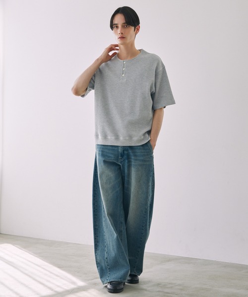 LUENNA（ルエナ）の「【LUENNA】Thermal Henley Neck T-Shirt / サーマルヘンリーネックTシャツ（Tシャツ/カットソー・メンズ・グレー/ブラック・S/M/L）」の8枚目の写真