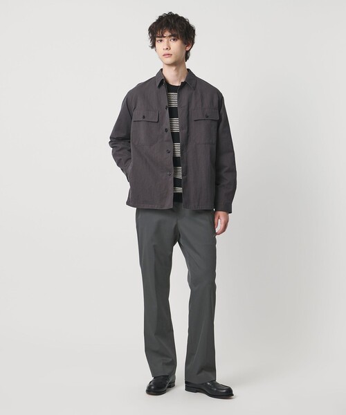 UNITED ARROWS(ユナイテッドアローズ)の「フォルムギャバジン モダン ストレート スラックス(スラックス・メンズ・モカ/ダークグレー・L/M/S/XL)」の9枚目の写真