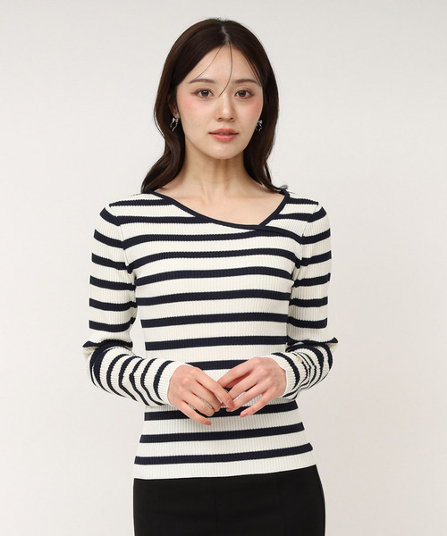 ROYAL PARTY（ロイヤルパーティー）の「ウォッシャブルアシメネック長袖ニットトップス（ニット/セーター・レディース・ピンク/ブルー/オフホワイト/ブラック/マルチ・FREE）」の13枚目の写真