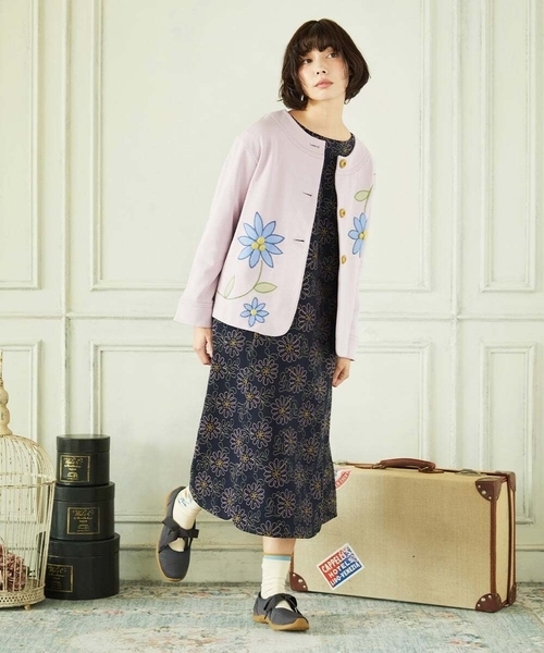 Jocomomola(ホコモモラ)の「Palominos flor フラワーアップリケカーディガン(カーディガン/ボレロ・レディース・ライトピンク/ブルー・40)」の17枚目の写真
