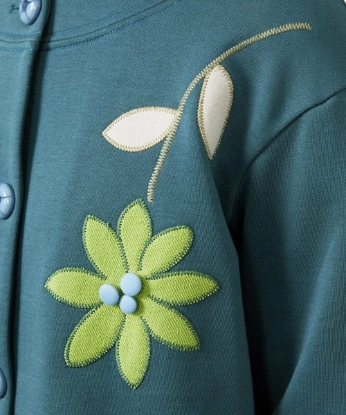 Jocomomola(ホコモモラ)の「Palominos flor フラワーアップリケカーディガン(カーディガン/ボレロ・レディース・ライトピンク/ブルー・40)」の6枚目の写真