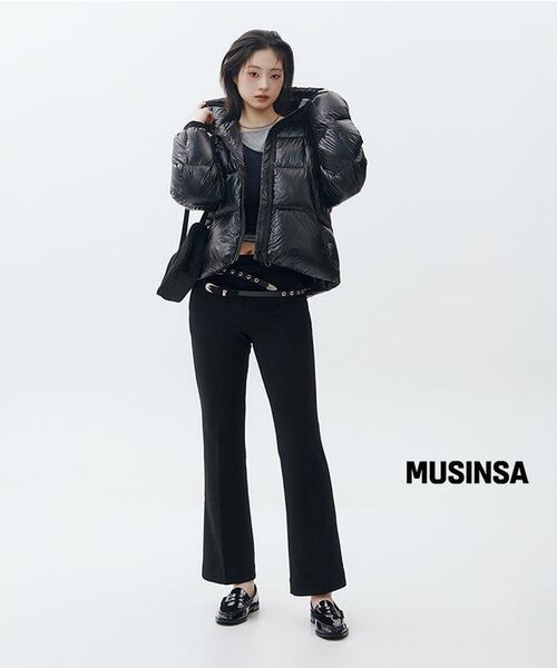 MUSINSA STANDARD WOMAN（ムシンサスタンダードウーマン）の「[シティレジャー] ウィメンズシアリップストップフーデッドダウンショートパディングジャケット [ブラック]（ダウンジャケット/コート・レディース・その他・SMALL/MEDIUM/LARGE/X-SMALL）」の16枚目の写真