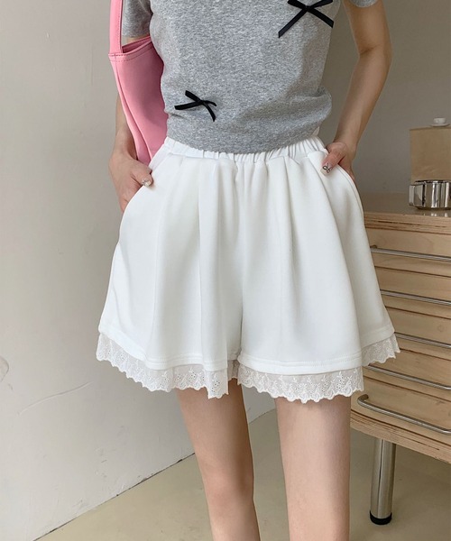 c.u.l（シーユーエル）の「レース フリル タック入りショートパンツ culw903（その他パンツ・レディース・ブラック/ホワイト/グレー・S/M）」の7枚目の写真