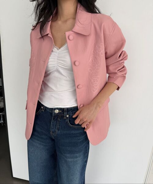 CURETTY(キュリティ)の「C ROSE-STITCH LEATHER JACKET_PINK(ライダースジャケット・レディース・PINK・SMALL)」の5枚目の写真