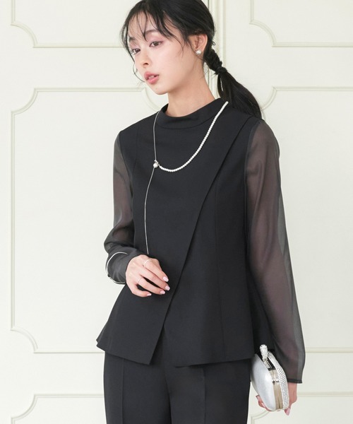 RUIRUE BOUTIQUE(ルイルエブティック)の「オケージョン 結婚式ドレス | シアースリーブ トップス & パンツ 2点 ドレス セット | セットアップ・パンツスーツ・パンツドレス・パーティードレス・ストレートパンツ(パンツドレス・レディース・オフホワイト/ブラック/チャコール・L/M/LL)」の4枚目の写真