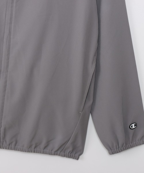 Champion(チャンピオン)の「チャンピオン ZIP HOODED JACKET(ナイロンジャケット・メンズ・チャコールグレー/グレー・M/L/LL)」の6枚目の写真