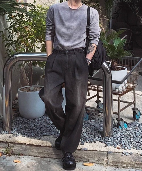 NOWLE(ノウル)の「【NOWLE】カットオフエッジ 凹凸テクスチャー リラックスフィット カットソー(Tシャツ/カットソー・メンズ・ブラック/グレー・MEDIUM/LARGE/X-LARGE)」の17枚目の写真