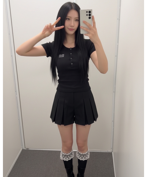 muahmuah（ムーアムーア）の「ヘンリーネック半袖Tシャツ[6色]（Tシャツ/カットソー・レディース・アイボリー/ブラック/カーキ/ブラウン/オートミール/グレー・FREE）」の11枚目の写真