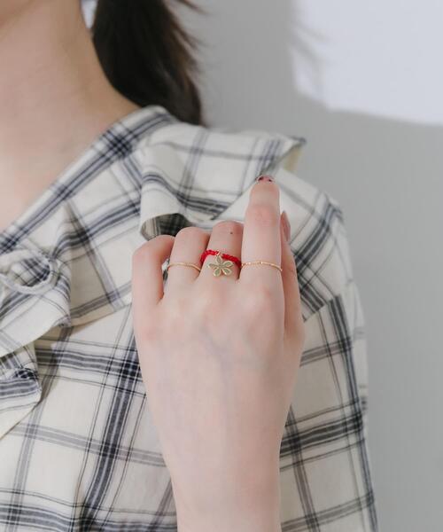 SMELLY(スメリー)の「チャームビーズ3セットリング(リング・レディース・レッド系その他・-)」の5枚目の写真