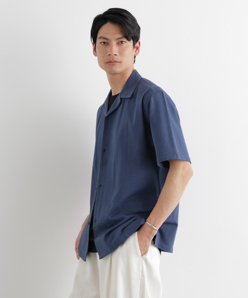 NANO universe（ナノユニバース）の「シルケットサッカーシャツ 半袖（シャツ/ブラウス・メンズ・ネイビー/ブルー/ホワイト/ブラック・L/M/S）」の4枚目の写真