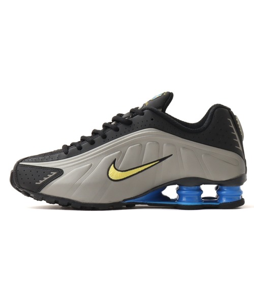 NIKE(ナイキ)の「NIKE SHOX R4 / ナイキ ショックス R4 【SP】(スニーカー・メンズ・シルバー・25.5cm/26.0cm/26.5cm/27.0cm/27.5cm/28.0cm/28.5cm/29.0cm)」の5枚目の写真