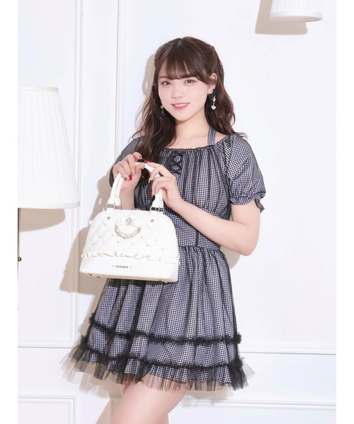 NOEMIE(ノエミー)の「キルティングビジュー2WAYハンドバック(ハンドバッグ・レディース・ブラック/オフホワイト/ピンク・ONE SIZE)」の8枚目の写真