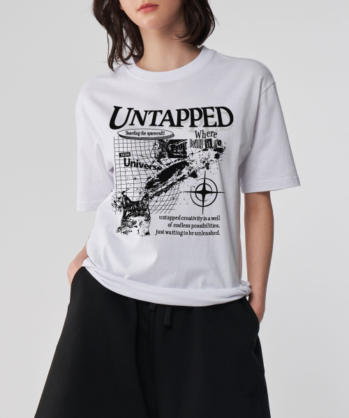 UNTAPPED STUDIO（アンタップドスタジオ）の「ユニバースキャットグラフィティピュアコットンビッグオーバーサイズ半袖Tシャツ2COLOR（Tシャツ/カットソー・レディース・ホワイト/ブラック・S/M(95)/L/XL）」の4枚目の写真
