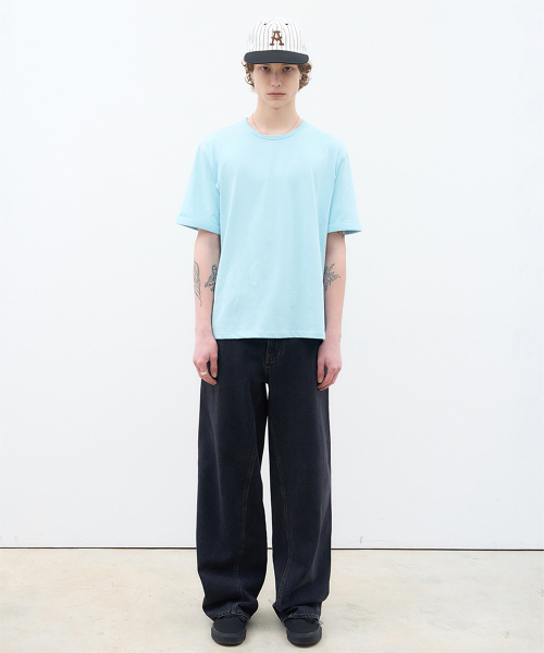 AFTERPRAY(アフタープレイ)の「リコレクションツイストデニムジーンズブラック(デニムパンツ・メンズ・その他・SMALL/MEDIUM/LARGE)」の2枚目の写真