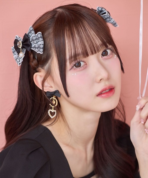 ROJITA(ロジータ)の「レースレイヤードリボンクリップセット(バレッタ/ヘアクリップ・レディース・ピンク/ホワイト/ブラック・FREE)」の14枚目の写真