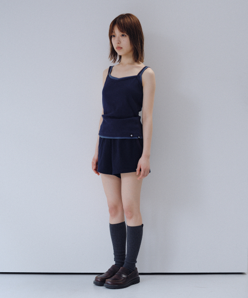 OHESHIO（オヘシオ）の「BASIC RIBBED V-NECK SLEEVELESS, NAVY（Tシャツ/カットソー・レディース・その他・FREE）」の3枚目の写真