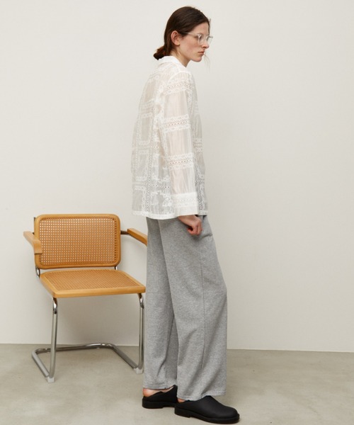Auntie Rosa Holiday(アンティローザホリデー)の「刺繍パッチワークシアーシャツジャケット(シャツ/ブラウス・レディース・オフホワイト/ブラック・FREE)」の18枚目の写真