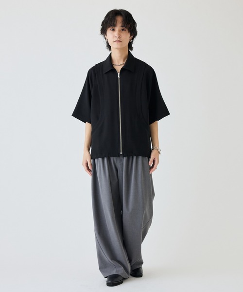 Lui's（ルイス）の「レイヤードジップ半袖シャツ（シャツ/ブラウス・メンズ・オフホワイト/ブラック系その他/ブラック・S/M）」の10枚目の写真