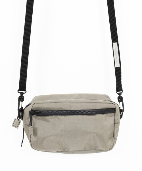 GLIMCLAP(グリムクラップ)の「mko13585- Nylon Fabric Compact Body Pack ボディパック(202-048-gls-cg)(ボディバッグ/ウエストポーチ・メンズ・ベージュ系その他/ネイビー/ブラック/カーキ・FREE)」の10枚目の写真
