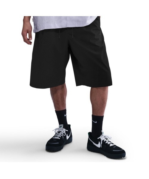 NIKE(ナイキ)の「NIKE/ナイキ クラブ SEOUL OS ショート(その他パンツ・レディース・ブラック・S/M/L)」の1枚目の写真