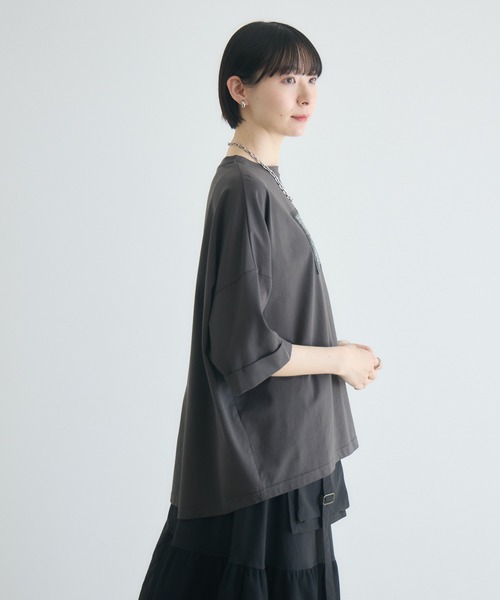 Paradise Picnic（パラダイスピクニック）の「33℃ スパンコールキラキラTシャツ（Tシャツ/カットソー・レディース・チャコールグレー/ブラック/ホワイト・FREE）」の5枚目の写真