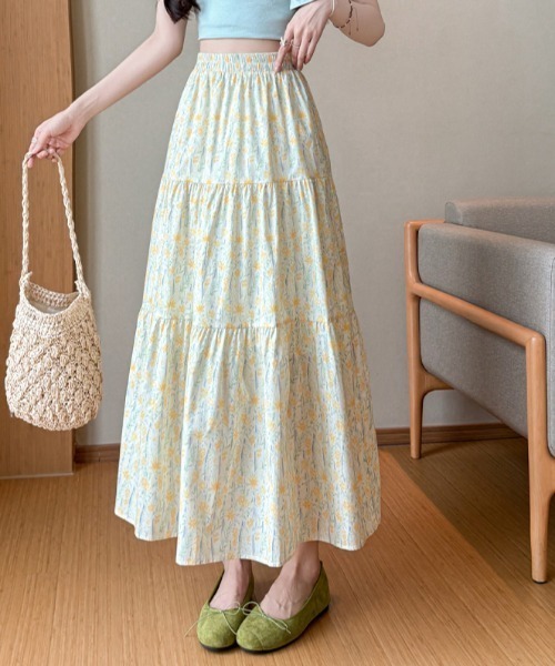 AMAJI（アマジ）の「プリント ウエストゴム フレア ロングスカート（スカート・レディース・パープル/イエロー/グリーン・SMALL/MEDIUM/LARGE/X-LARGE）」の3枚目の写真