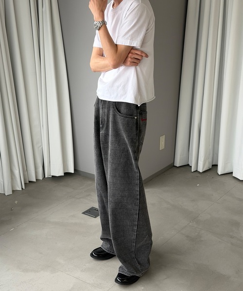 Perushu(ペルーシュ)の「FADED CHECK WIDE DENIM PANTS/フェードチェックワイドデニムパンツ(その他パンツ・メンズ・ブラック/ブラウン・LARGE/MEDIUM/SMALL)」の12枚目の写真
