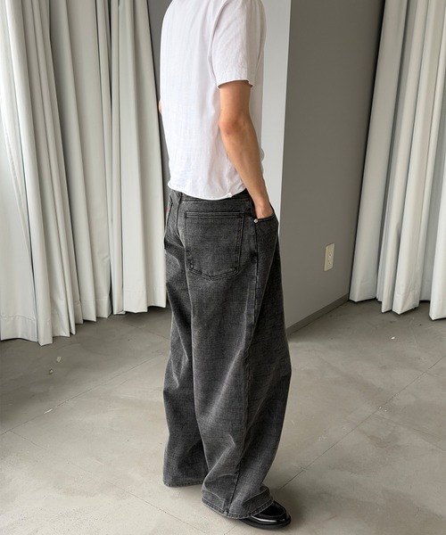 Perushu(ペルーシュ)の「FADED CHECK WIDE DENIM PANTS/フェードチェックワイドデニムパンツ(その他パンツ・メンズ・ブラック/ブラウン・LARGE/MEDIUM/SMALL)」の9枚目の写真