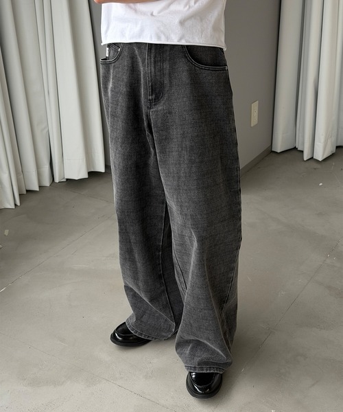Perushu(ペルーシュ)の「FADED CHECK WIDE DENIM PANTS/フェードチェックワイドデニムパンツ(その他パンツ・メンズ・ブラック/ブラウン・LARGE/MEDIUM/SMALL)」の4枚目の写真