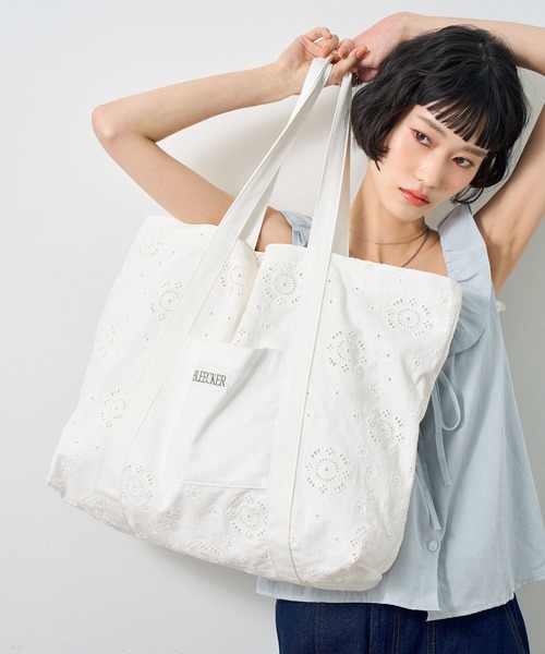 NOGLE(ノグル)の「【NOGLE select/ノグルセレクト】レースフラワーポケットトートバッグ(トートバッグ・レディース・アイボリー/ベージュ・FREE)」の6枚目の写真