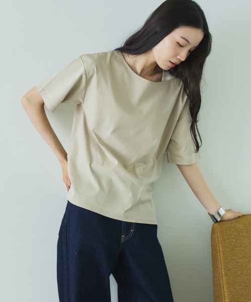 Doux archives(ドゥアルシーヴ)の「【吸湿透気】ボートネック半袖プルオーバー(Tシャツ/カットソー・レディース・モカ/グレイッシュベージュ/ブラック・FREE)」の14枚目の写真