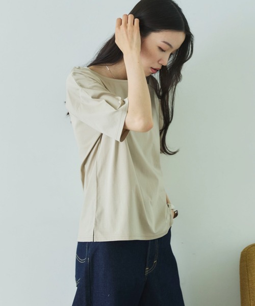 Doux archives(ドゥアルシーヴ)の「【吸湿透気】ボートネック半袖プルオーバー(Tシャツ/カットソー・レディース・モカ/グレイッシュベージュ/ブラック・FREE)」の18枚目の写真