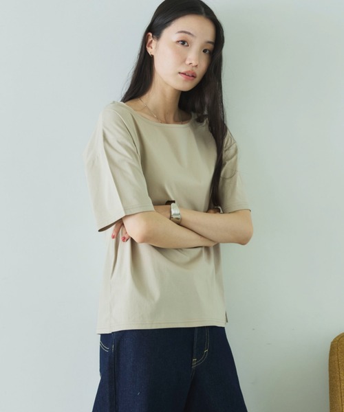 Doux archives(ドゥアルシーヴ)の「【吸湿透気】ボートネック半袖プルオーバー(Tシャツ/カットソー・レディース・モカ/グレイッシュベージュ/ブラック・FREE)」の19枚目の写真
