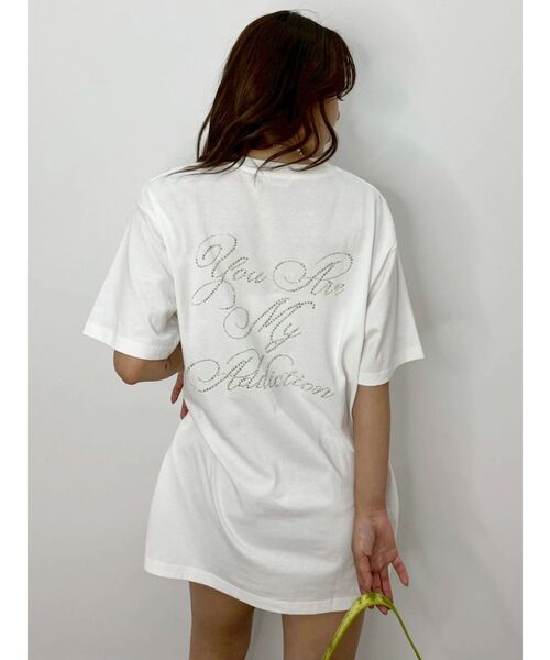 EVRIS(エヴリス)の「ラインストーングラフィック BIG Tシャツ(Tシャツ/カットソー・レディース・ホワイト/イエロー/パープル/ブラック・FREE)」の7枚目の写真