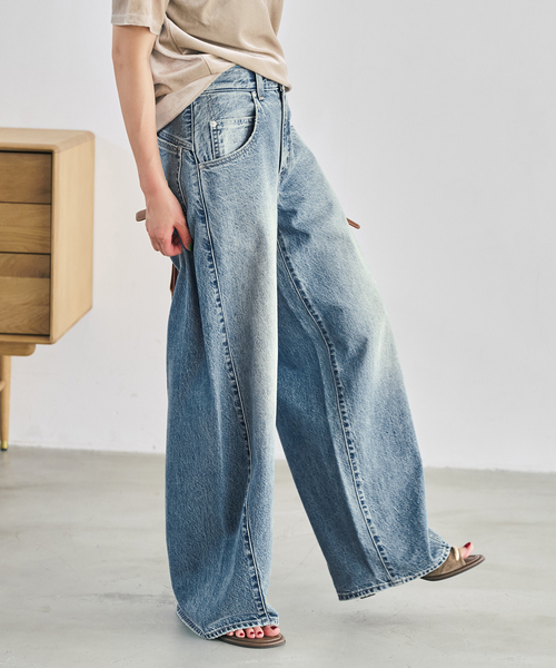 Spick & Span(スピックアンドスパン)の「《追加》LEVI'S(R) 別注 SMU SUPER BAGGY BARREL(デニムパンツ・レディース・ブルー・23/24/25/26/27/28)」の18枚目の写真