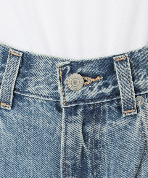 Spick & Span(スピックアンドスパン)の「《追加》LEVI'S 別注 SMU SUPER BAGGY BARREL(デニムパンツ・レディース・ブルー・23/24/25/26/27/28)」の12枚目の写真