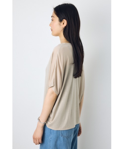 AZUL by moussy（アズールバイマウジー）の「ドレープクロップドTシャツ（Tシャツ/カットソー・レディース・オフホワイト/ベージュ/ブラック/ミント・SMALL/MEDIUM）」の21枚目の写真