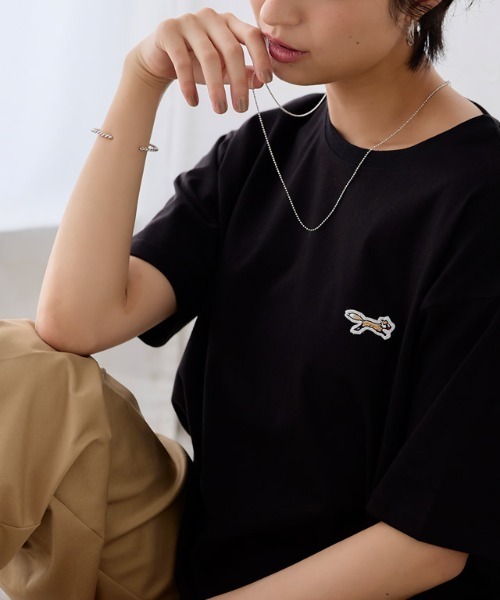 PENNEYS(ぺニーズ)の「【PENNEYS】イージーケアオーバーTシャツ(Tシャツ/カットソー・レディース・ネイビー/オフホワイト/ブラック・M/L)」の17枚目の写真