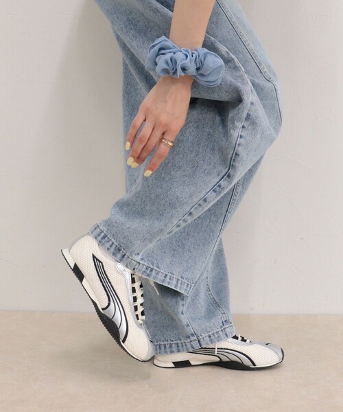 fredy emue(フレディエミュ)の「【PUMA/プーマ】H-STREET OG(スニーカー・レディース・オフホワイト/ライトグリーン・23/24)」の1枚目の写真