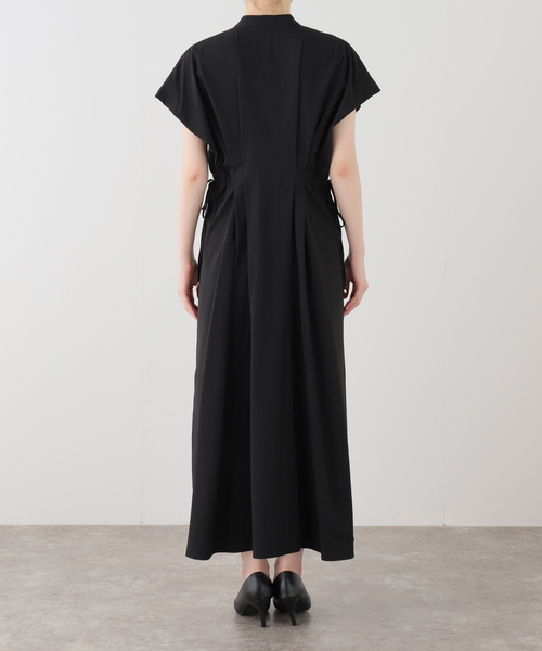 La TOTALITE（ラトータリテ）の「【洗える】フレンチタックシャツワンピース（ワンピース・レディース・ベージュ/ブラック・38/36）」の17枚目の写真